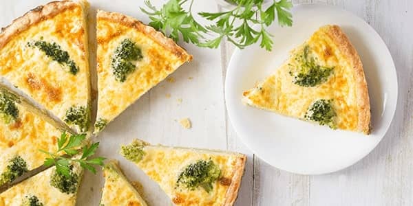 Минимум калорий: как приготовить пиццу из брокколи-теста