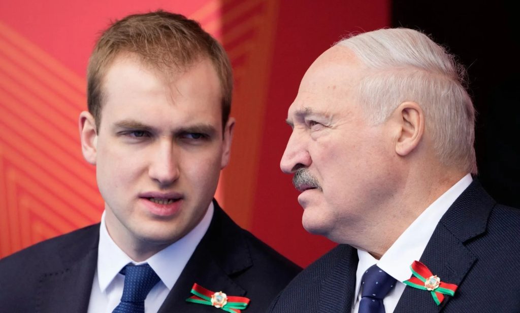 Сын Лукашенко опозорился в Москве и стал мемом в соцсетях