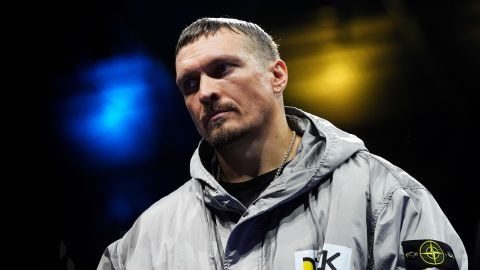 Олександр Усик втратив звання найкращого боксера планети ➤ Prozoro.net.ua