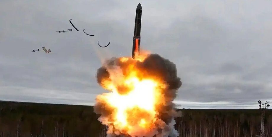 РФ ударила «Орешником» по Украине: фото последствий ➤ Главное.net