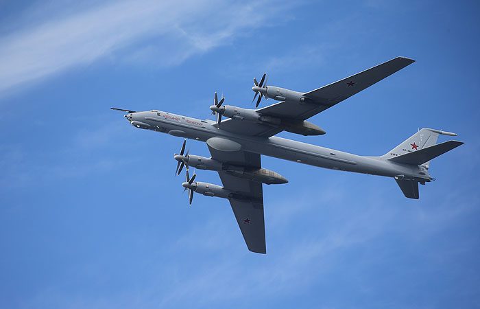 «Птицы Мадяра» атаковали два самолета на военном аэродроме в Таганроге (видео)
