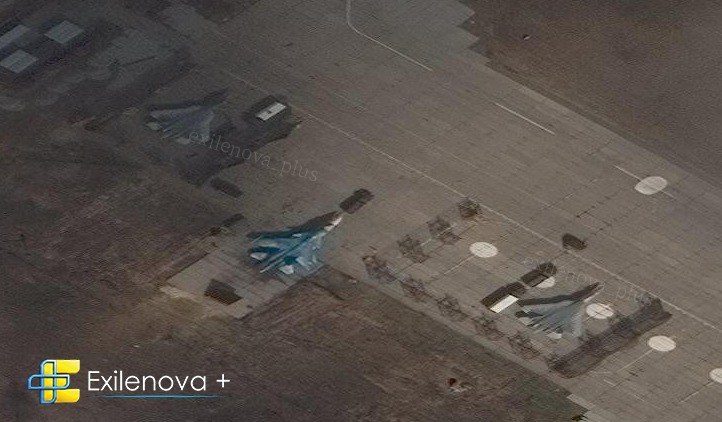 СБС Украины атаковали самолеты Су-57 и Су-34 на аэродроме в РФ (фото) 3 СБС Украины атаковали самолеты Су-57 и Су-34 на аэродроме в РФ (фото)