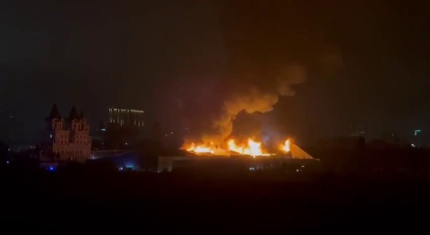 Масштабный пожар в Москве: горел Кремль в Измайлово (видео, фото)