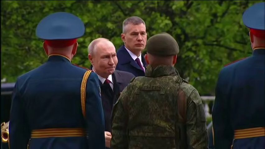 Российские пропагандисты устроили истерику из-за указа Зеленского о параде