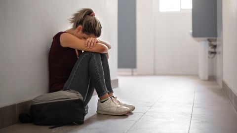 З окупації повернули двох підлітків: дівчина таємно навчалася за українською програмою