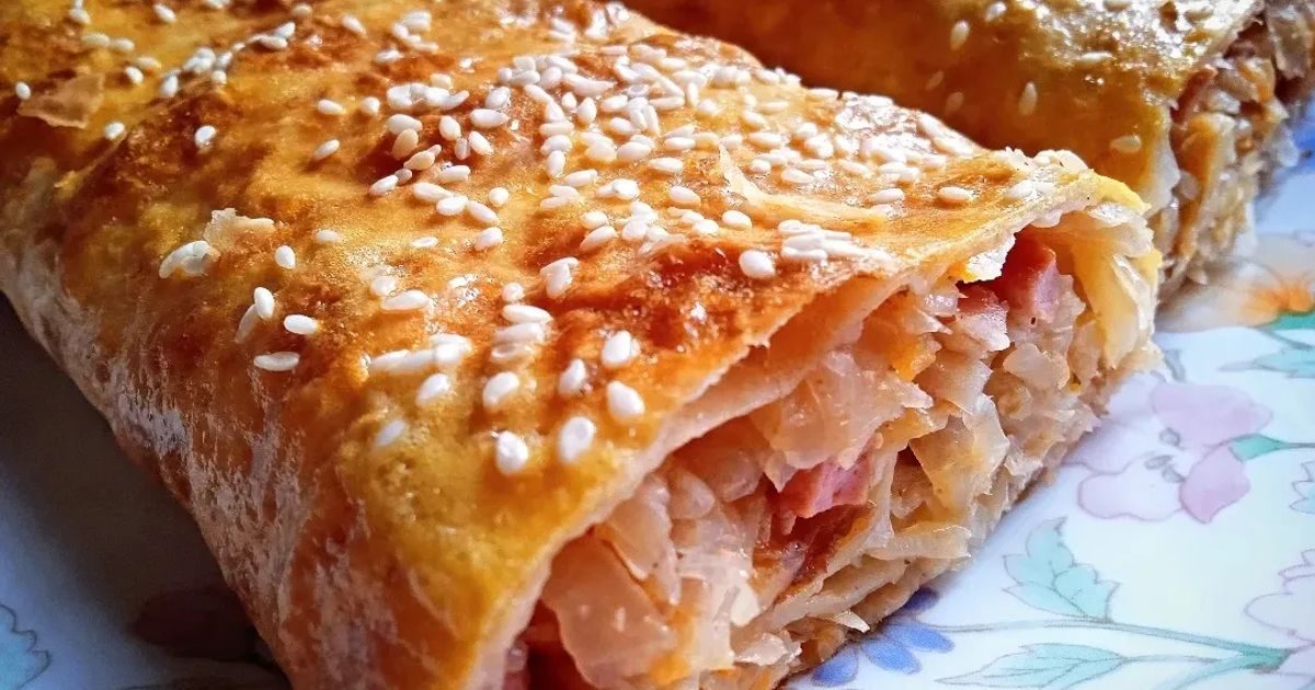 Рулетики из лаваша с квашеной капустой: простое и сытное блюдо к ужину