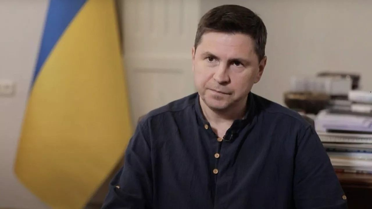 Подоляк впечатлил громким заявлением о сдаче Донбасса ➤ Prozoro.net.ua