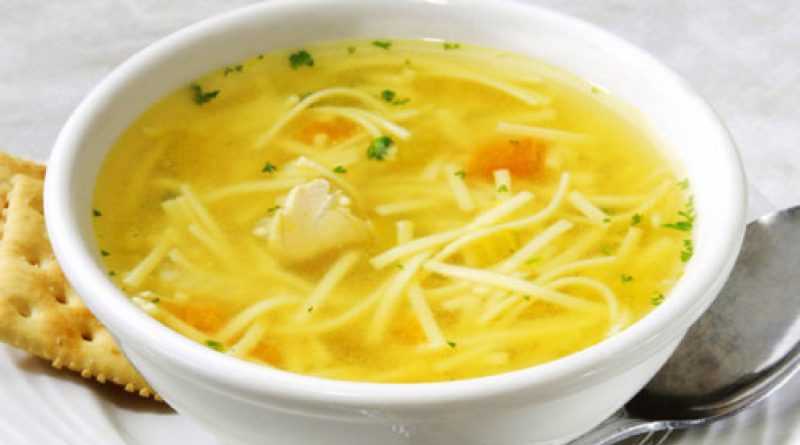 Почему ресторанный куриный суп такой вкусный: кулинарные хитрости от шефа