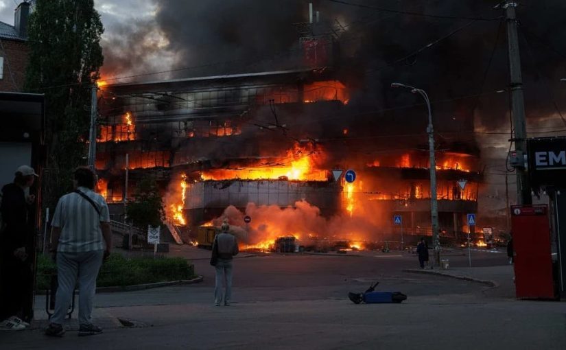 Свадебное платье сгорело во время атаки на Киев: то, что сделали украинки, тронуло сеть ➤ Prozoro.net.ua