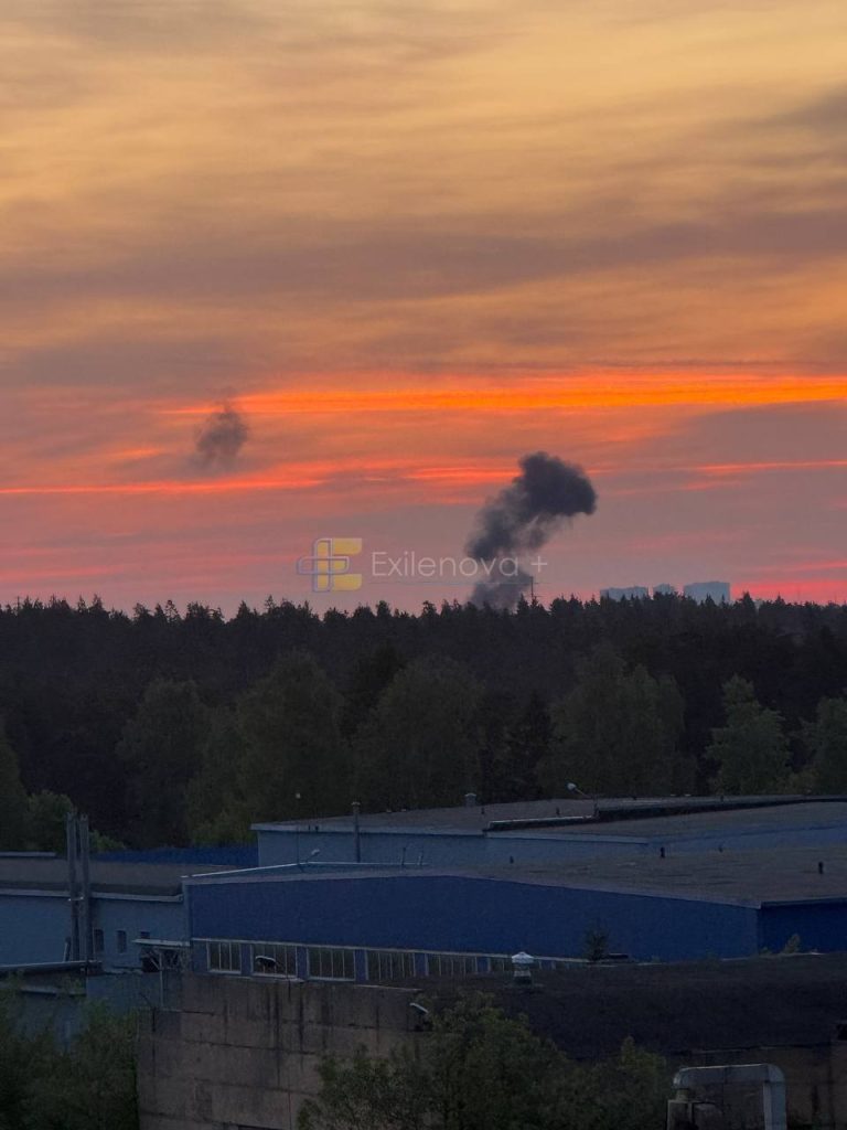 Наймасовіший наліт безпілотників на столицю РФ: куди влучили дрони (фото, відео) 6 Наймасовіший наліт безпілотників на столицю РФ: куди влучили дрони (фото, відео)