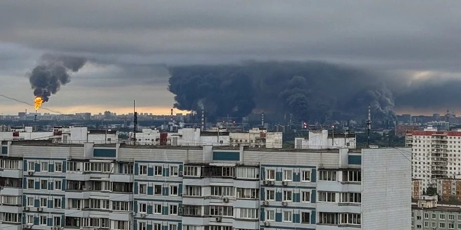 «Вся Москва горит, я сваливаю»: реакция россиян на атаку дронов ВСУ (видео)