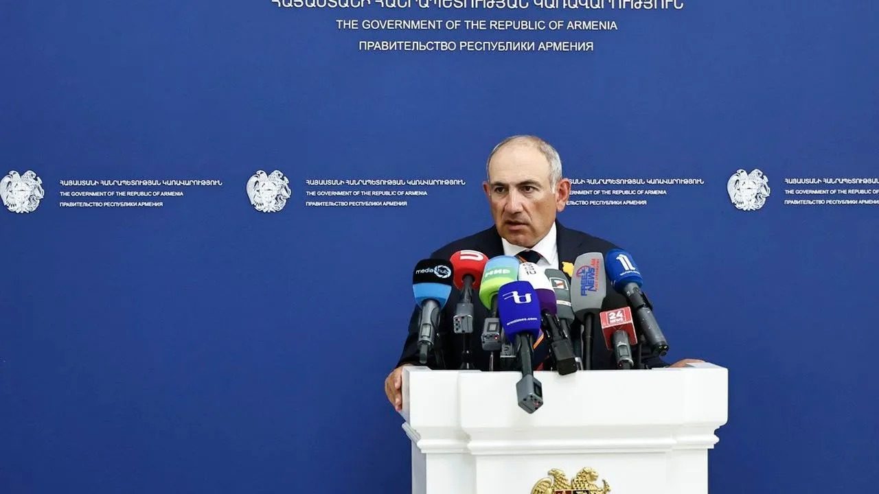 Миттєва реакція Пашиняна на погрози Лаврова: видав таке
