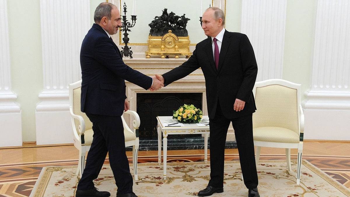 Премьер Армении жестко ответил на ультиматум Путина