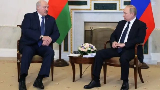 Путин и Лукашенко испугались Зеленского: что произошло