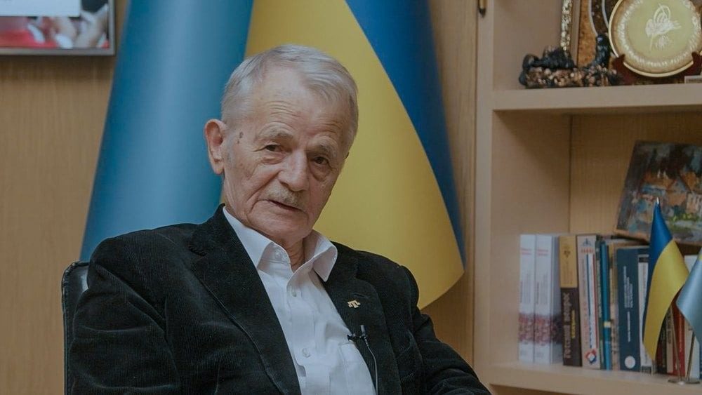 Нужно ли сейчас разрушать Крымский мост: Джемилев удивил