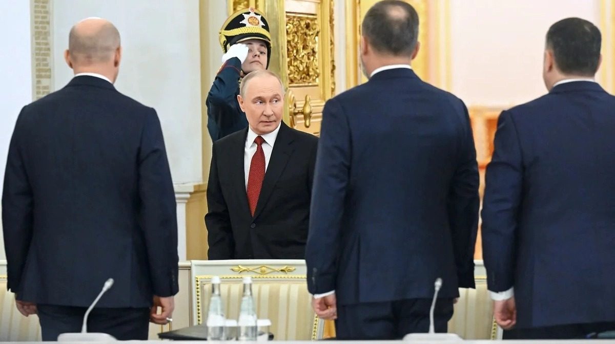 Reuters: верхушка РФ требует от Путина выйти из переговоров ➤ Prozoro.net.ua