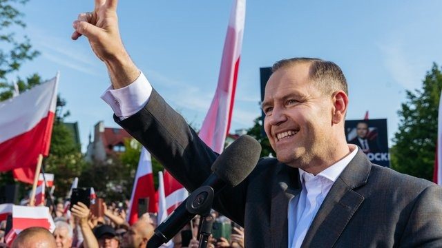 Вот что стоит за провокацией Мадяра и Навроцкого по Украине