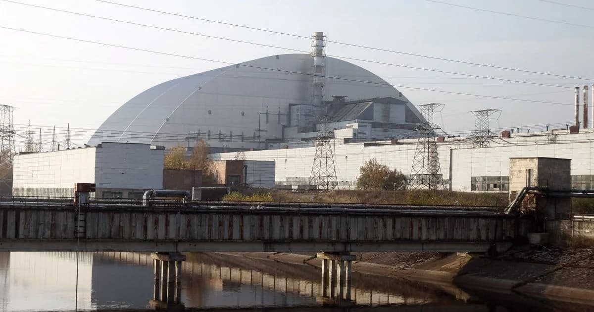 Российский дрон атаковал хранилище ядерного топлива возле ЧАЭС