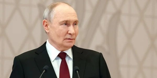 “Краще зупинити війну повністю”: Путін зробив дивні заяви