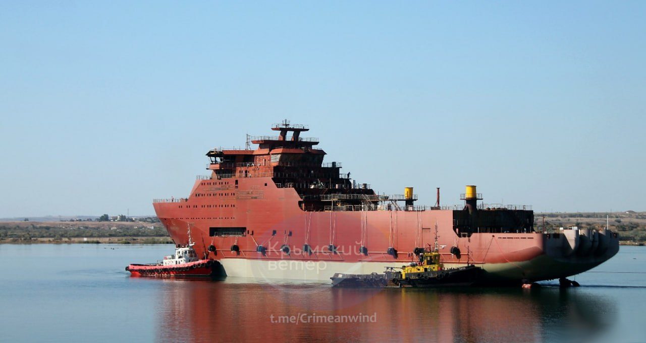 Дроны СБУ атаковали два российских корабля и комплекс С-400 в Керчи: что известно