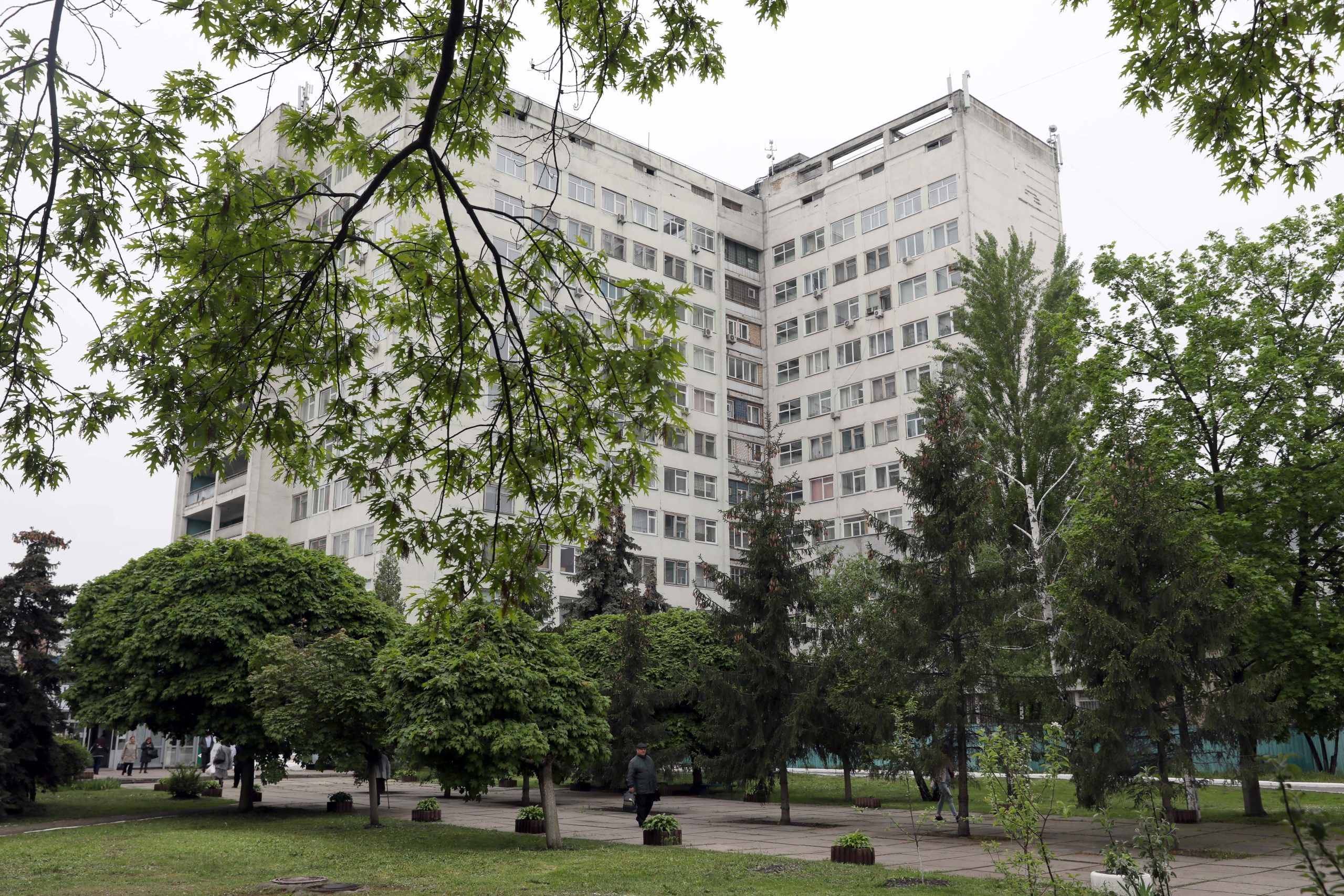 Директора лікарні швидкої допомоги в Києві звільнили після смерті пораненого військового