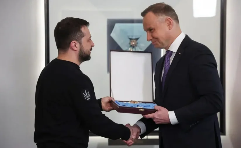 Туск відреагував на рішення Навроцького щодо нагороди Зеленського ➤ Prozoro.net.ua