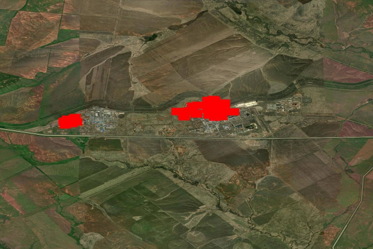 Безпілотники атакували газопереробний завод в Оренбурзі (відео)