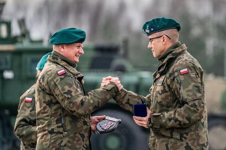 Поляки шокировали призывом готовиться к войне с Украиной