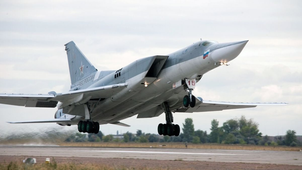 У Росії розбився стратегічний бомбардувальник Ту-22М3: перші подробиці, відео