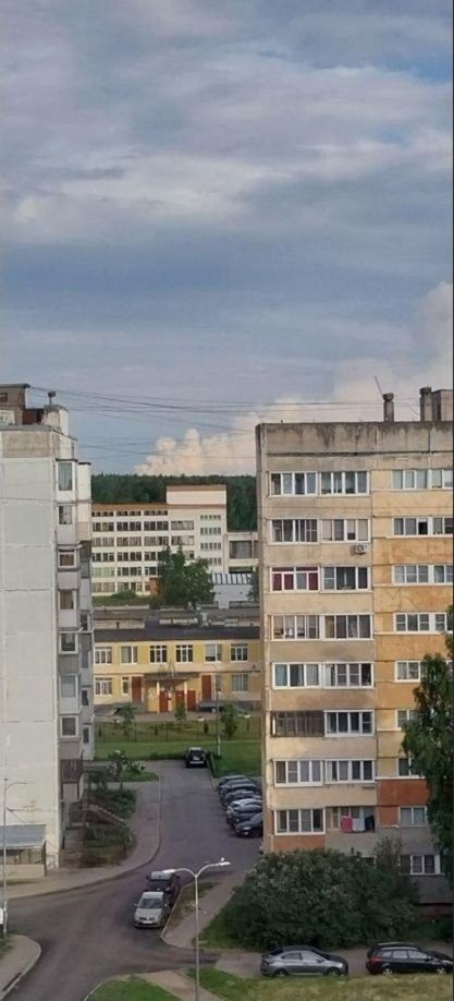 Масштабна пожежа спалахнула на одному з найбільших НПЗ Росії у Тюмені (відео)