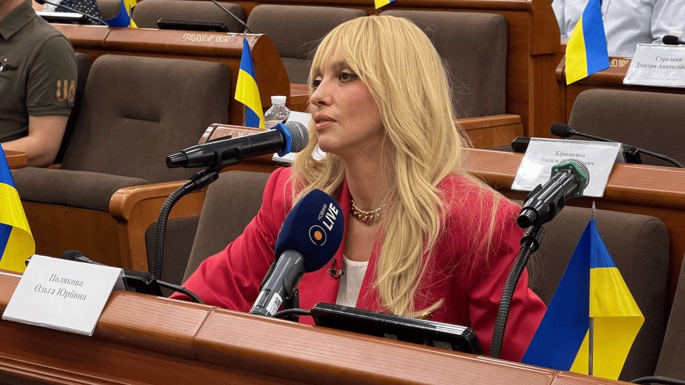 Полякова вспыхнула в Раде: что выдала звезда
