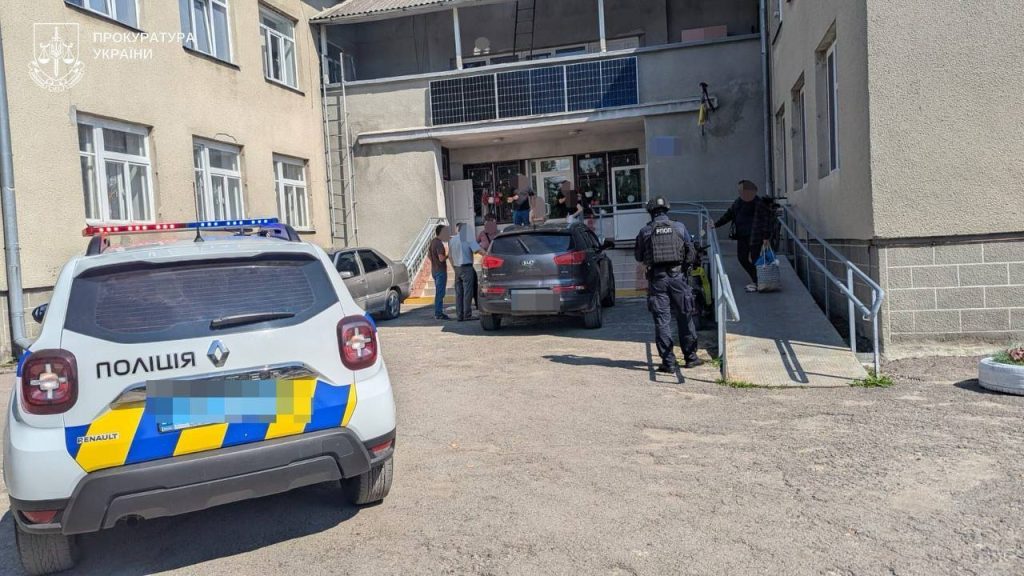 «Рабська праця» в інтернаті: директор заробляв на людях із психічними розладами 5 «Рабська праця» в інтернаті: директор заробляв на людях із психічними розладами