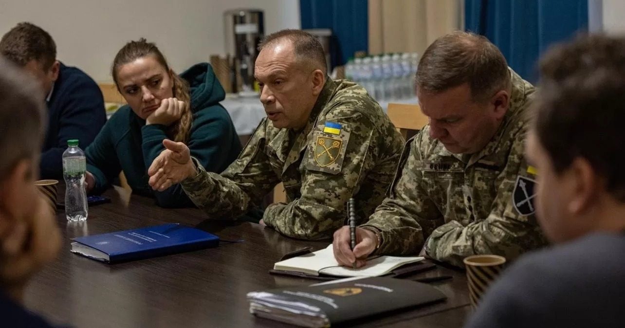 Федоров зателефонував Сирському після відставки: про що говорили