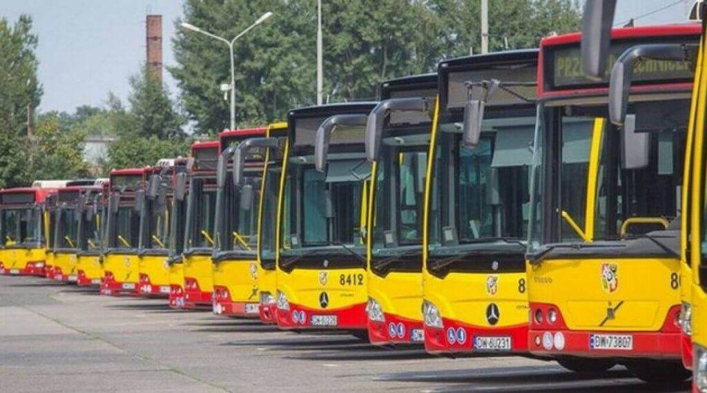 В Польше задержан мужчина, который в автобусе напал на украинских детей