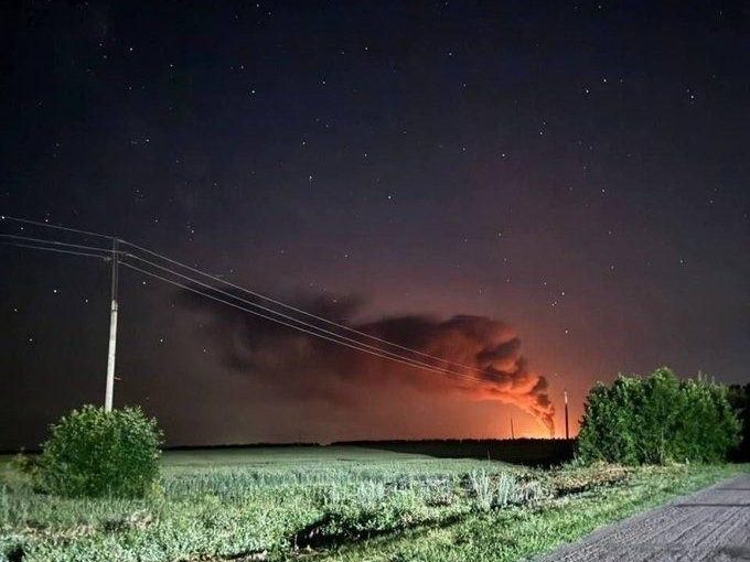 Беспилотники подожгли авиабазу в Борисоглебске, где заправляются истребители (фото) ➤ Prozoro.net.ua