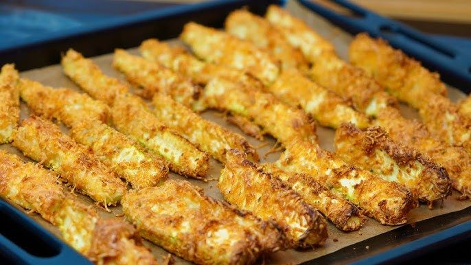 Золотистые кабачки под хрустящей сырной корочкой: рецепт без жарки