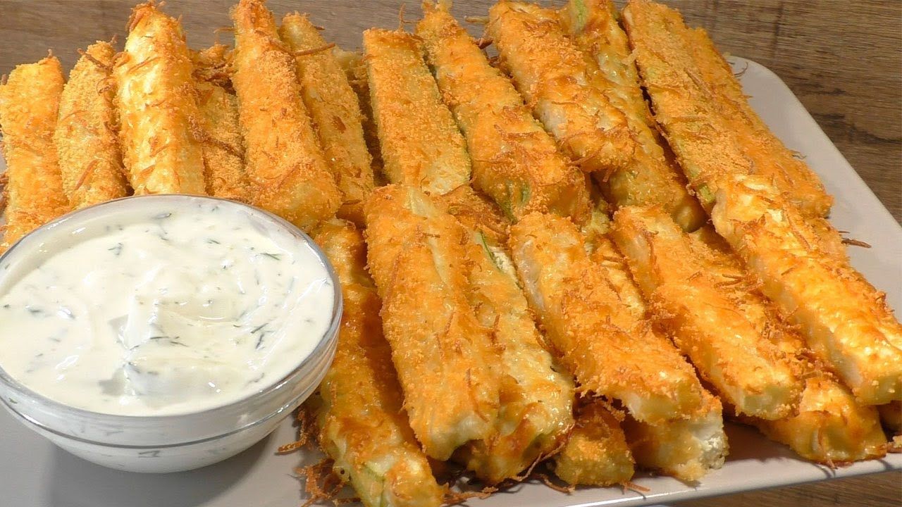 Золотистые кабачки под хрустящей сырной корочкой: рецепт без жарки