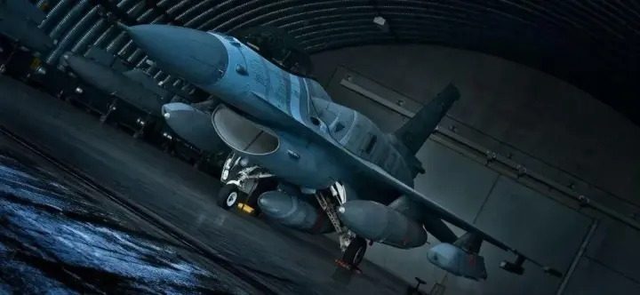 Миттєва реакція Польщі на удари по Києву