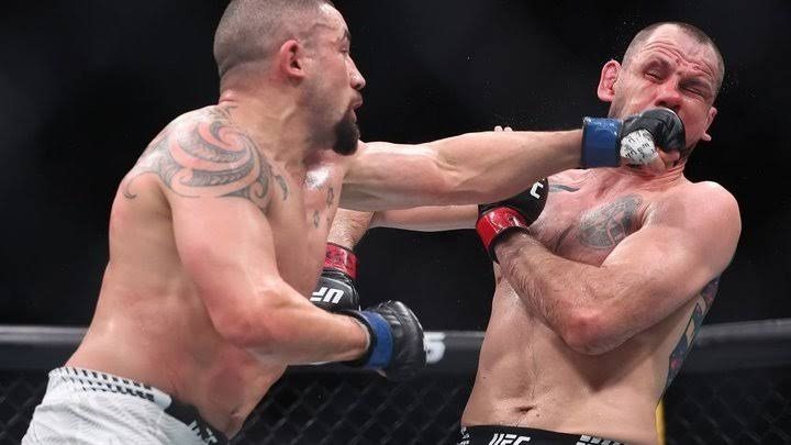Зраднику України зламали щелепу та вишвирнули з рейтингу UFC ➤ Главное.net