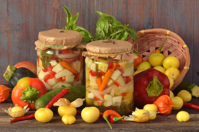 Быстрые маринованные кабачки с чесноком и зеленью ➤ Prozoro.net.ua