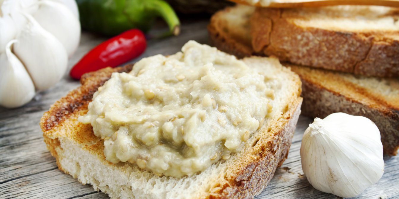 Намазка из запеченных баклажанов и яиц