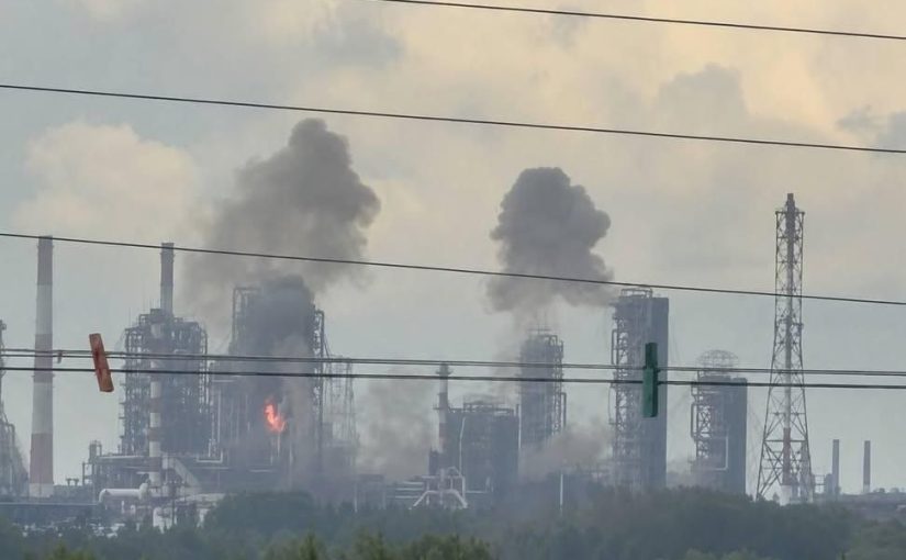 Украинские дроны впервые поразили крупнейший НПЗ России в Омске (видео, фото) ➤ Prozoro.net.ua