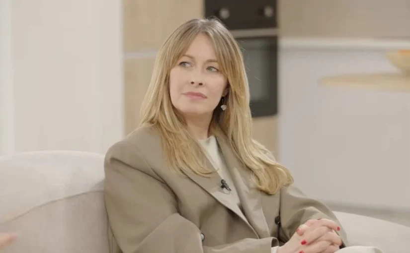 Елена Кравец показала поврежденную российской атакой квартиру ➤ Prozoro.net.ua