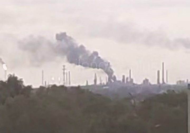 Украинские дроны впервые поразили крупнейший НПЗ России в Омске (видео, фото) 4 Украинские дроны впервые поразили крупнейший НПЗ России в Омске (видео, фото)