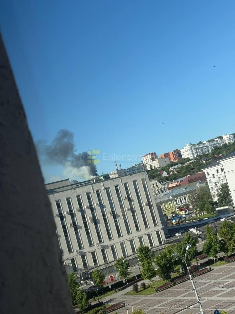 В Пензе дроны поразили завод, производящий компоненты для российских Су-57 и ракет Х-101 (фото, видео)