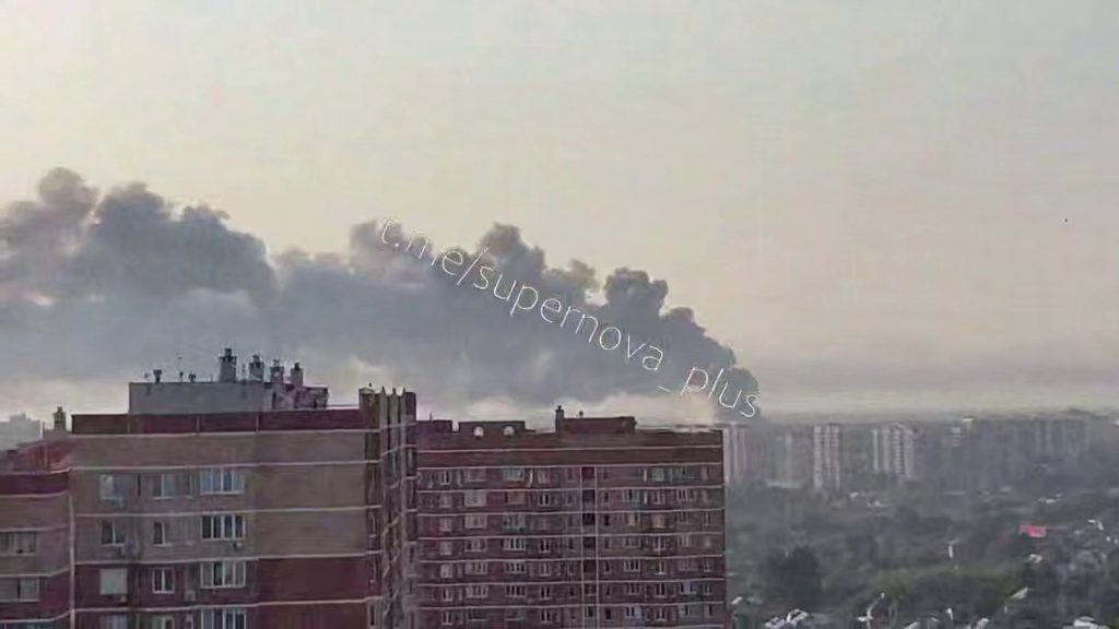 Дрони долетіли до Підмосков'я: уражено промисловий завод та логістичний склад