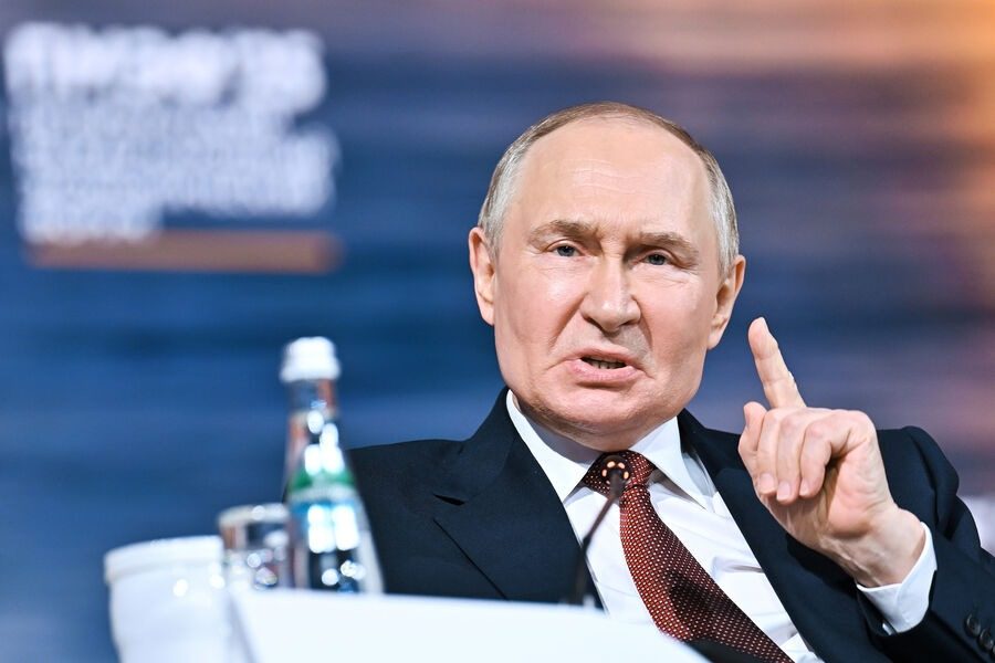 «Відкидає мир»: Путін планує ескалацію війни найближчими місяцями