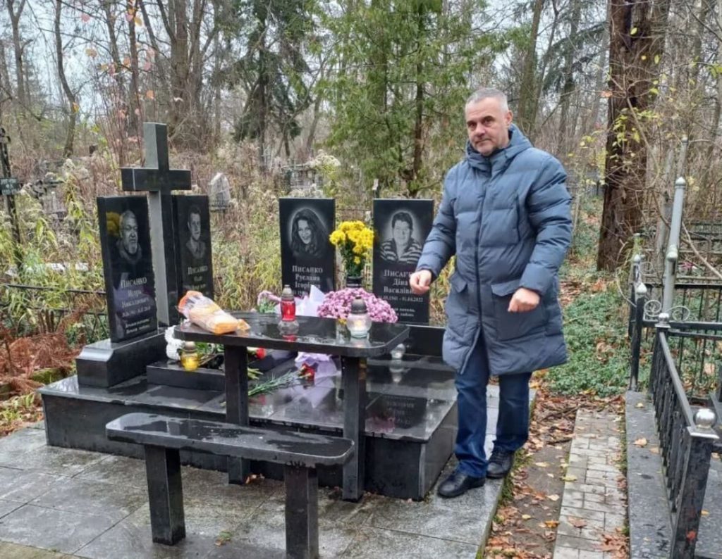 Четыре года без Русланы Писанки: от чего умерла телеведущая и где ее похоронили 4 Четыре года без Русланы Писанки: от чего умерла телеведущая и где ее похоронили