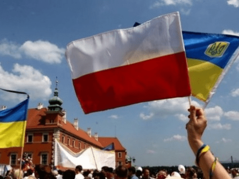 Чому українці не поспішають з Польщі до Німеччини попри напругу в суспільстві