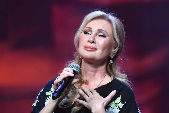 Молитви за Путіна не врятували Циганову від «заборони» концерту в Луганську